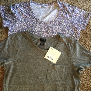 2 Shirt  sleeve T-shirts Columbia Justify Lavender print & Gray w/pocket Med